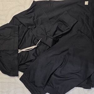 Vuori Black Hoodie Top